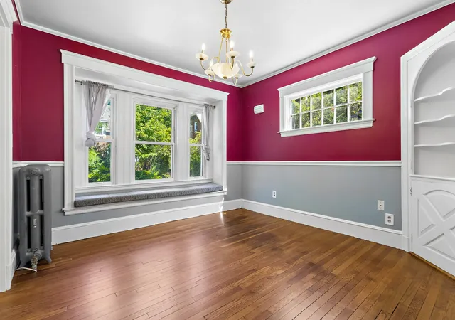 Photo 2 of Single family home for sale at 39 Southbourne Rd, Jamaica Plain, MA 02130 | MLS# 73580554 | Listing updated on 2026-10-06