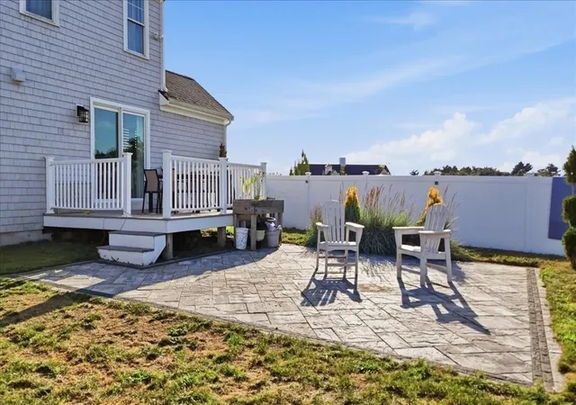 Photo 4 of Single family home for sale at 6 Karas Way, Plymouth, MA 02360 | MLS# 73574994 | Listing updated on 2026-09-20