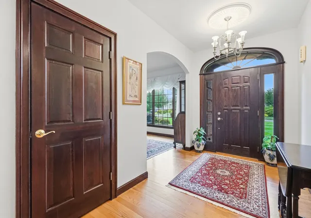 Photo 4 of Single family home for sale at 121 Pheasants Xing, West Springfield, MA 01089 | MLS# 73573503 | Listing updated on 2026-09-12