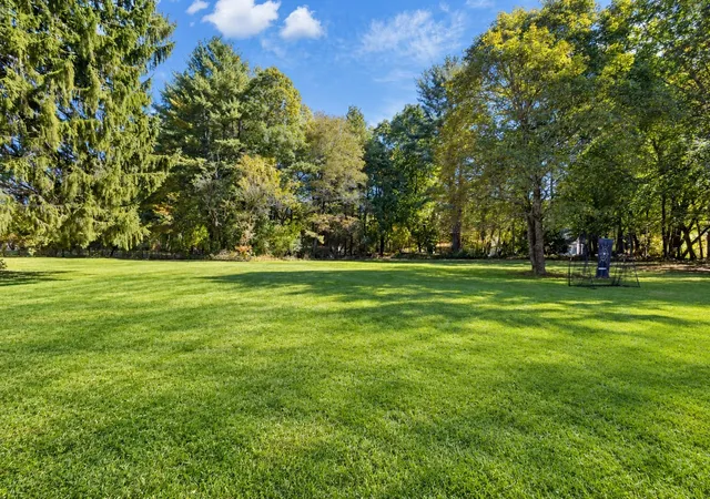 Photo 3 of Single family home for sale at 664 East St, Wrentham, MA 02093 | MLS# 73587899 | Listing updated on 2026-10-15