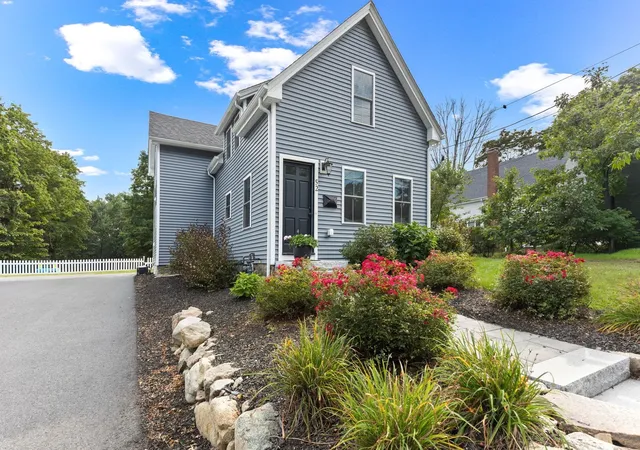 Photo 1 of Single family home for sale at 52 Lincoln St, North Easton, MA 02356 | MLS# 73572726 | Listing updated on 2026-09-16