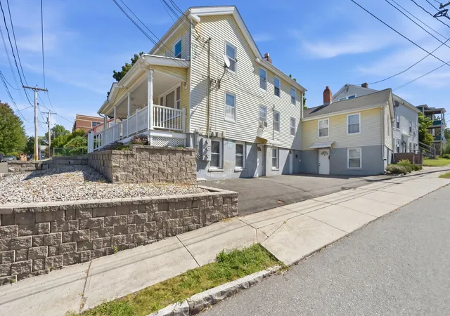 Photo 3 of House for sale at 37 Howard St, Chicopee, MA 01013 | MLS# 73574718 | Listing updated on 2026-09-13
