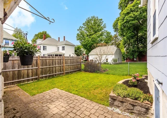 Photo 3 of Single family home for sale at 10 Elm Ct, Andover, MA 01810 | MLS# 73575877 | Listing updated on 2026-09-15