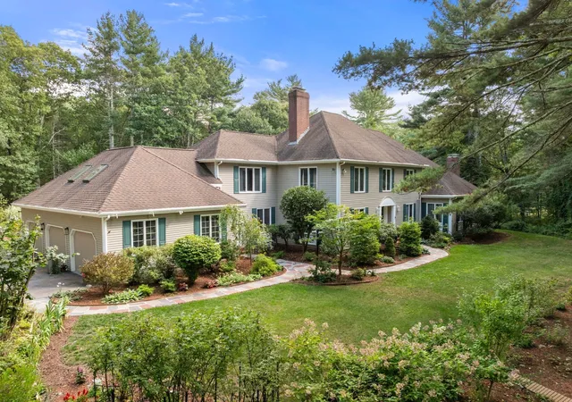 Photo 1 of Sale Pending at 40 Grand Hl Dr, Dover, MA 02030 | MLS# 73576090 | Listing updated on 2026-09-13