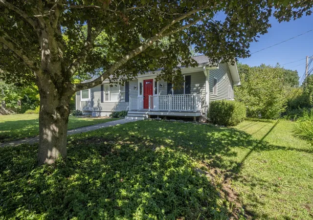 Photo 1 of Single family home for sale at 2 Highland Ave, Charlton, MA 01507 | MLS# 73574882 | Listing updated on 2026-09-13
