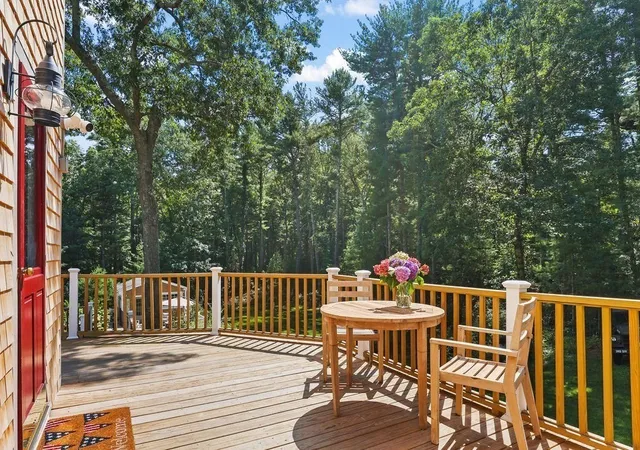 Photo 3 of Single family home for sale at 35 North St, Duxbury, MA 02332 | MLS# 73574883 | Listing updated on 2026-10-04