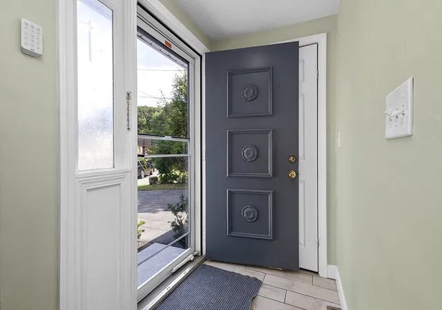 Photo 4 of Sale Pending at 31 Acorn Dr #31, Randolph, MA 02368 | MLS# 73574944 | Listing updated on 2026-10-02