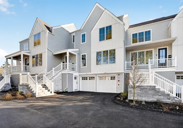 Photo 1 of Condo for sale at 17 Jewett Pl #2, Newton, MA 02458 | MLS# 73574346 | Listing updated on 2026-09-13