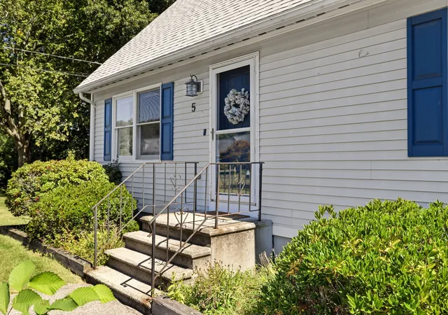 Photo 2 of Single family home for sale at 5 Rawson Rd, Bellingham, MA 02019 | MLS# 73578598 | Listing updated on 2026-10-05