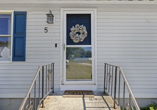 Photo 3 of Single family home for sale at 5 Rawson Rd, Bellingham, MA 02019 | MLS# 73578598 | Listing updated on 2026-10-05