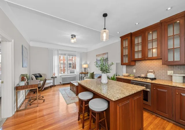 Listing Photo 4 - Condo for sale in building located at 400 Marlborough St, Boston, MA 02115 - Unit #9