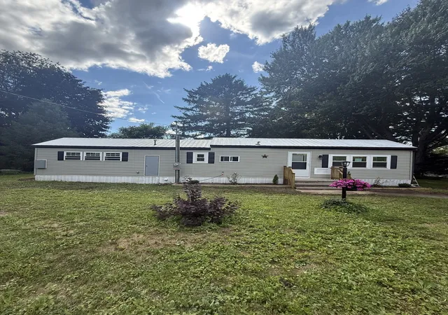 Photo 1 of Manufactured home for sale at 9 Willow, Brimfield, MA 01010 | MLS# 73572399 | Listing updated on 2026-09-10