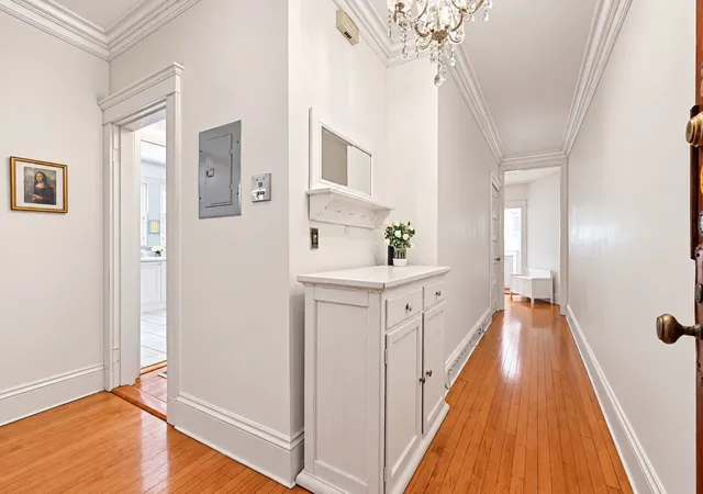 Listing Photo 3 - Condo for sale in building located at 22 Centre St, Cambridge, MA 02139 - Unit #2