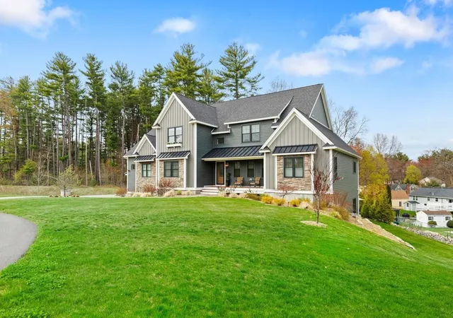 Photo 3 of Single family home for sale at 9 Shay Ln, North Reading, MA 01864 | MLS# 73573034 | Listing updated on 2026-09-14