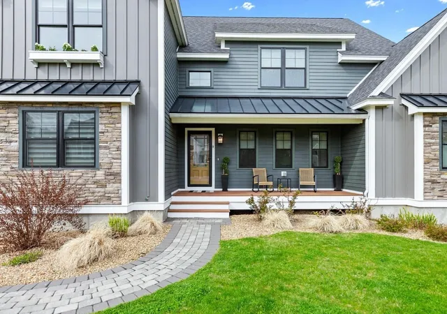 Photo 3 of Single family home for sale at 9 Shay Ln, North Reading, MA 01864 | MLS# 73573034 | Listing updated on 2026-09-14