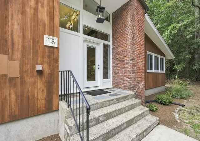 Photo 3 of Sale Pending at 18 Munn Rd, Monson, MA 01057 | MLS# 73570344 | Listing updated on 2026-09-23