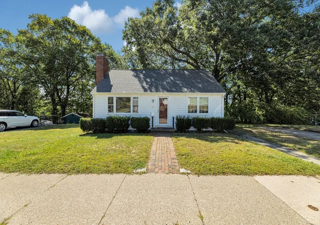 Photo 1 of Sale Pending at 87 Hemman, Roslindale, MA 02131 | MLS# 73579707 | Listing updated on 2026-09-29