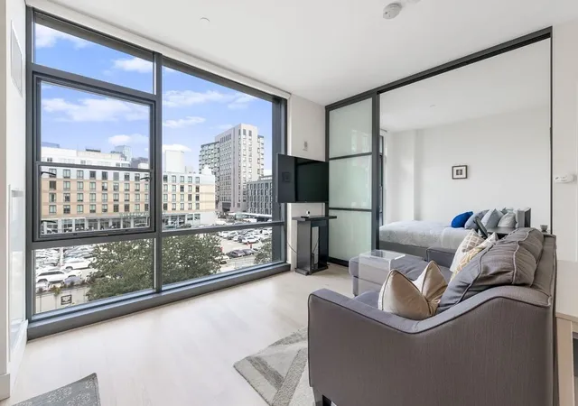 Photo 2 of Sale Pending at 32 Traveler St #411, Boston, MA 02118 | MLS# 73574625 | Listing updated on 2026-10-21