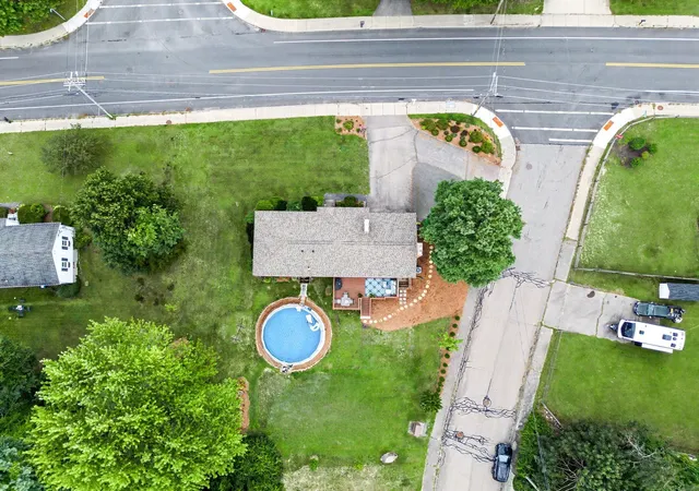 Photo 34 of Single family home for sale at 592 Pond St, Franklin, MA 02038 | MLS# 73573002 | Listing updated on 2026-10-08