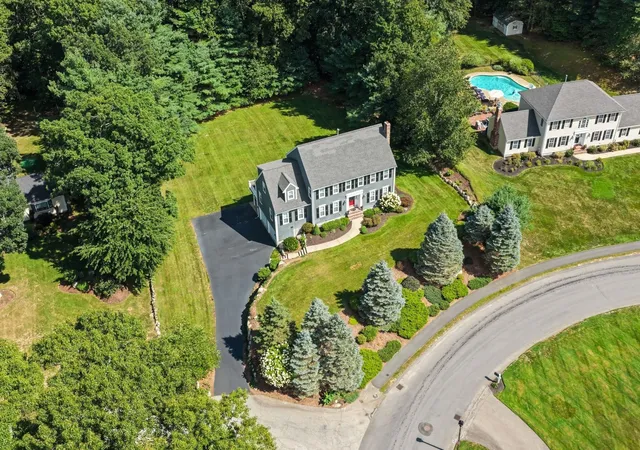 Photo 4 of Single family home for sale at 97 Farrar Farm Rd, Norwell, MA 02061 | MLS# 73569989 | Listing updated on 2026-09-04
