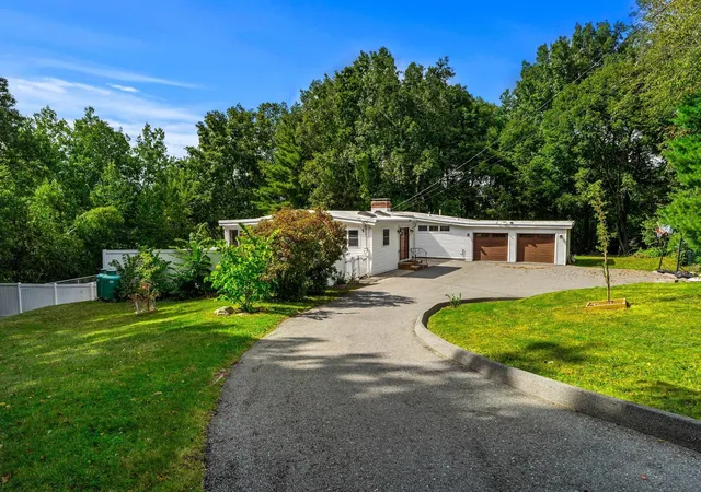 Photo 1 of Single family home for sale at 42 Farview Ave, Shrewsbury, MA 01545 | MLS# 73585120 | Listing updated on 2026-10-05