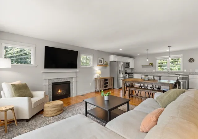 Photo 4 of Condo for sale at 25 Craftsman Ct #25, South Grafton, MA 01560 | MLS# 73573713 | Listing updated on 2026-09-19