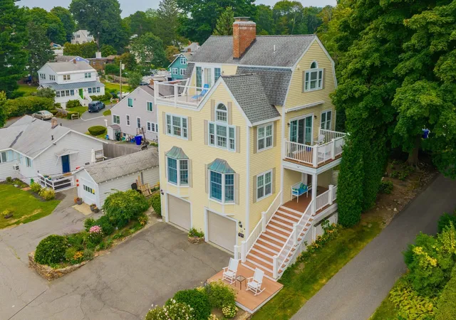 Photo 3 of Sale Pending at 2 Stone Ter, Marblehead, MA 01945 | MLS# 73570398 | Listing updated on 2026-09-18