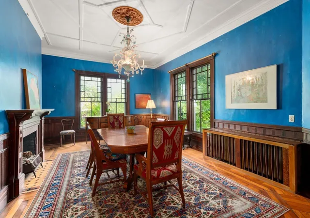 Photo 4 of Single family home for sale at 186 Highland Ave, West Newton, MA 02465 | MLS# 73570741 | Listing updated on 2026-09-18