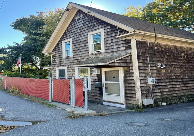 Photo 1 of Single family home for sale at 255 Plain St, Lowell, MA 01852 | MLS# 73587101 | Listing updated on 2026-10-10