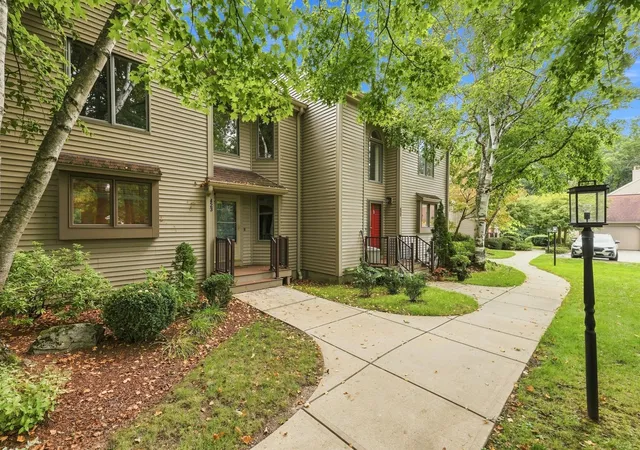 Photo 1 of Condo for sale at 770 Salisbury St #423, Worcester, MA 01609 | MLS# 73575925 | Listing updated on 2026-09-11