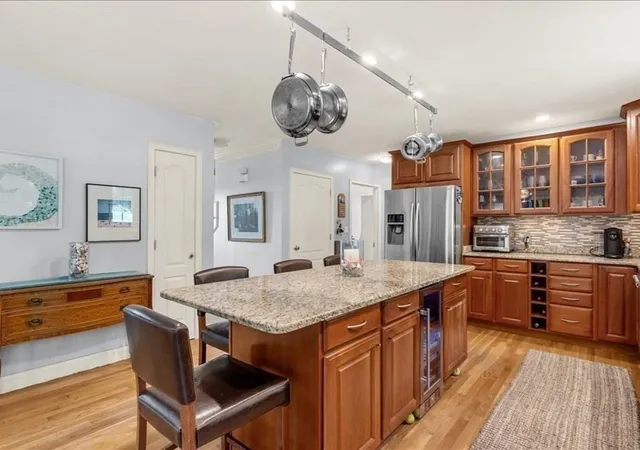 Photo 4 of Single family home for sale at 6 Eagle Rd, Marshfield, MA 02050 | MLS# 73574343 | Listing updated on 2026-09-13