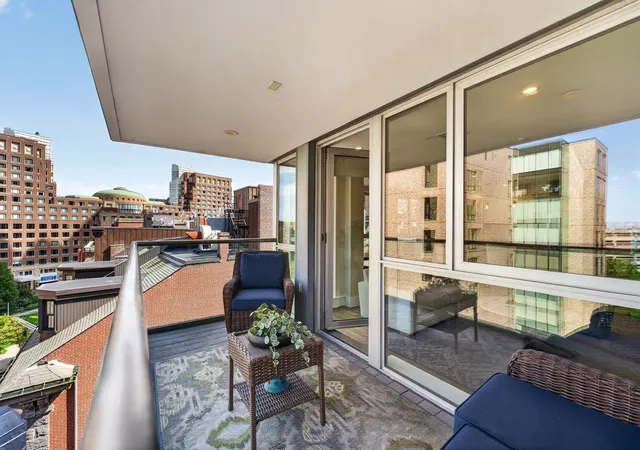 Photo 3 of Sale Pending at 99-105 Broad St #8-C, Boston, MA 02110 | MLS# 73572970 | Listing updated on 2026-09-23