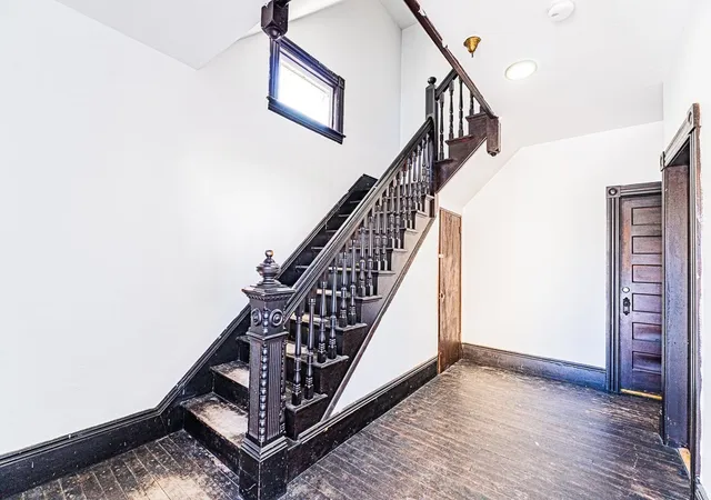 Photo 3 of Multi family home for sale at 15 Sigel St, Worcester, MA 01610 | MLS# 73572038 | Listing updated on 2026-09-14