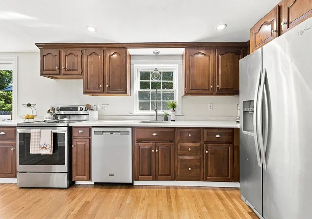 Photo 3 of Single family home for sale at 446 Pine St, South Weymouth, MA 02190 | MLS# 73573213 | Listing updated on 2026-09-12