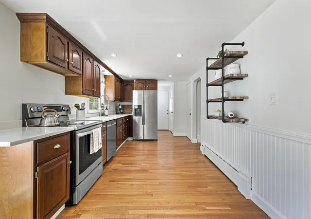 Photo 4 of Single family home for sale at 446 Pine St, South Weymouth, MA 02190 | MLS# 73573213 | Listing updated on 2026-09-12