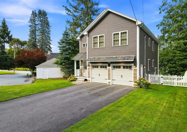 Photo 2 of Single family home for sale at 3 Andy Rd, Worcester, MA 01602 | MLS# 73573707 | Listing updated on 2026-09-18