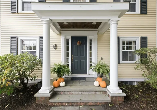 Photo 2 of Sale Pending at 520 Webster St, Needham Heights, MA 02494 | MLS# 73586710 | Listing updated on 2026-10-13