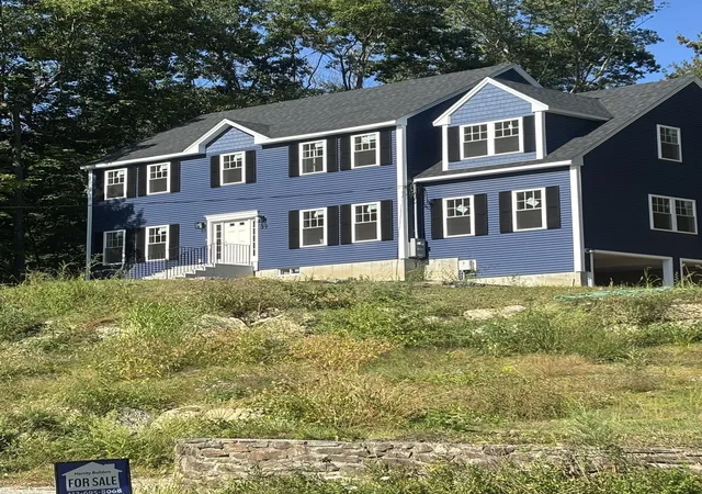 Photo 1 of Single family home for sale at 39 Hosmer St, West Boylston, MA 01583 | MLS# 73575729 | Listing updated on 2026-09-15