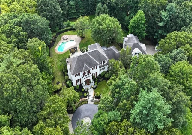 Photo 2 of Mansion for sale at 40 Eutaw Ave, Braintree, MA 02184 | MLS# 73573206 | Listing updated on 2026-09-12