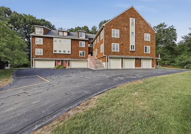 Photo 1 of Condo for sale at 7 Stephen Ln Dr #7, Bedford, MA 01730 | MLS# 73573903 | Listing updated on 2026-10-03