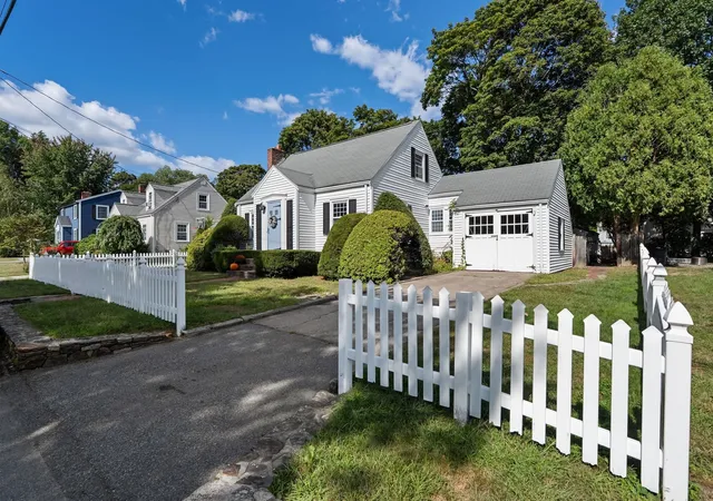 Photo 2 of Single family home for sale at 71 Sheppard Ave, Braintree, MA 02184 | MLS# 73573827 | Listing updated on 2026-10-05