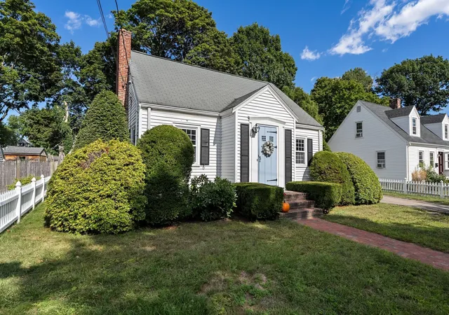 Photo 3 of Single family home for sale at 71 Sheppard Ave, Braintree, MA 02184 | MLS# 73573827 | Listing updated on 2026-10-05