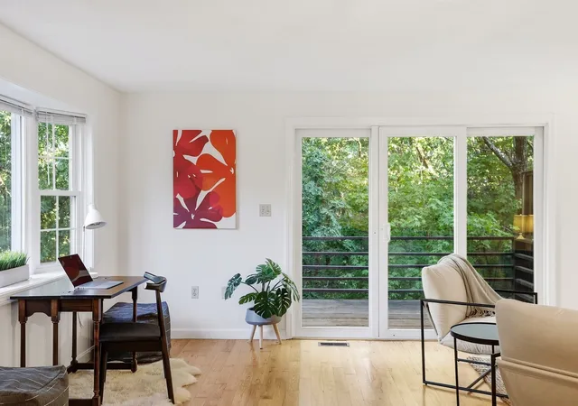 Listing Photo 4 - Condo for sale in building located at 4 Oak Ridge, Maynard, MA 01754 - Unit #1