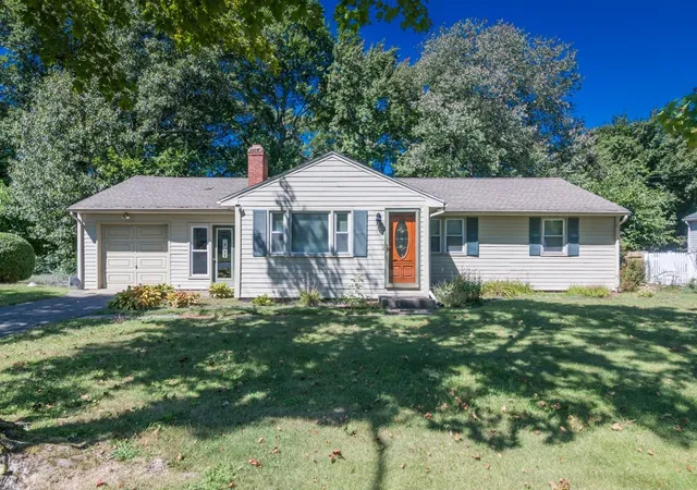 Photo 1 of Single family home for sale at 262 Cooper St, Agawam, MA 01001 | MLS# 73577998 | Listing updated on 2026-10-09
