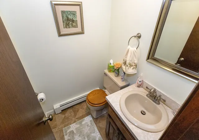 Photo 4 of Sale Pending at 6 Robins St #6, East Bridgewater, MA 02333 | MLS# 73574303 | Listing updated on 2026-09-29