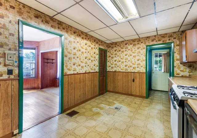 Photo 4 of Sale Pending at 44 Sheridan Ave, Medford, MA 02155 | MLS# 73575255 | Listing updated on 2026-09-30