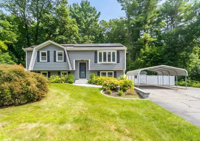 Photo 2 of Sale Pending at 3 Short St, Franklin, MA 02038 | MLS# 73575290 | Listing updated on 2026-09-16