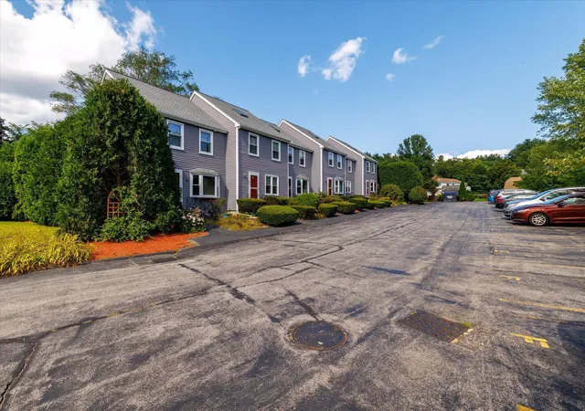 Photo 3 of Sale Pending at 391 Providence Rd #1, South Grafton, MA 01560 | MLS# 73572443 | Listing updated on 2026-09-19