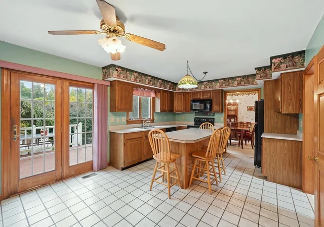 Photo 3 of Single family home for sale at 235 Pierce Rd, West Brookfield, MA 01585 | MLS# 73586188 | Listing updated on 2026-10-16