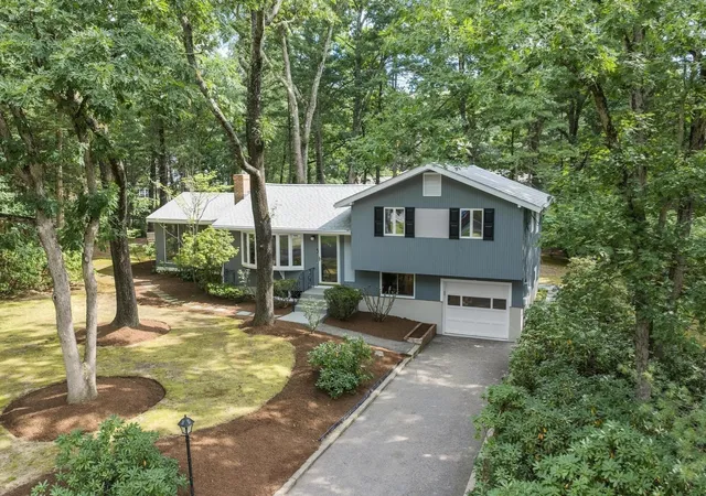 Photo 3 of Sale Pending at 10 Brentwood, Sudbury, MA 01776 | MLS# 73573787 | Listing updated on 2026-09-18